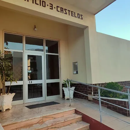 Apartment 3 Castelos Sea View Balcony Flat Portimao