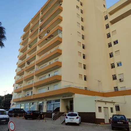 3 Castelos Sea View Balcony Flat * Portimao