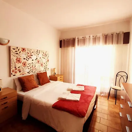 3 Castelos Sea View Balcony Flat